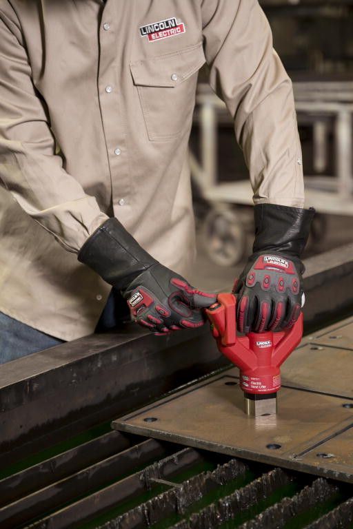 Lincoln K3109 Roll Cage Welding Rigging Gloves In Use